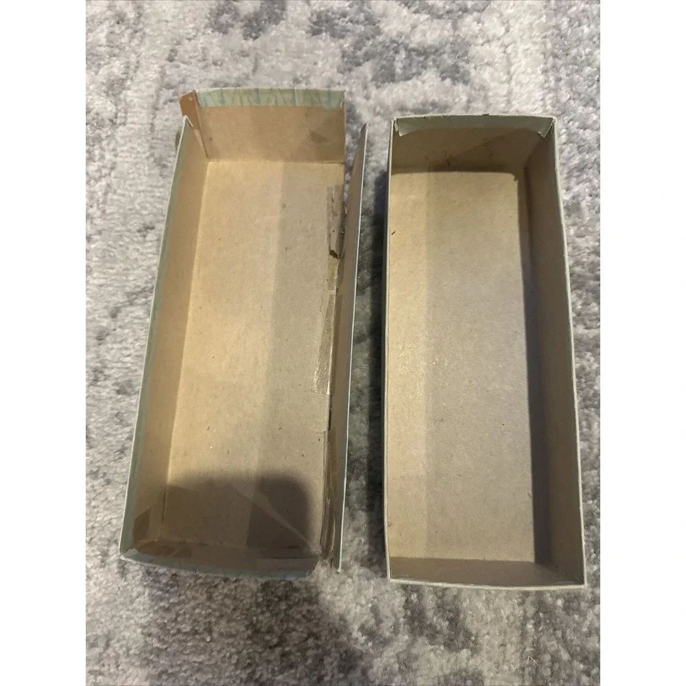 42 International AMERICAN BEAUTY INS88 American Stainless USA Spoons&Forks W/box